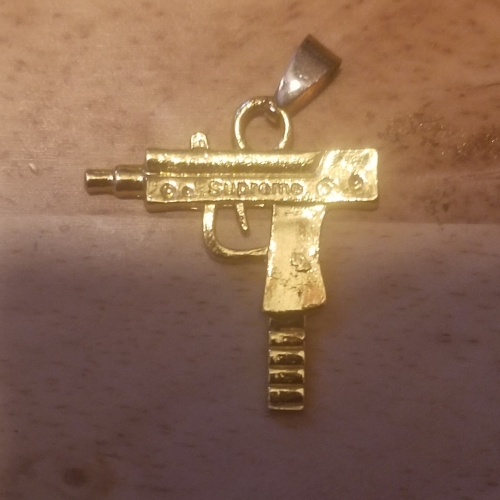 Supreme Uzi Necklace Pendant Hip Hop Ice Fashion